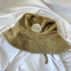 Strait Terry Bucket Hat